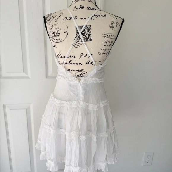 Polly Drawing Swing Dress White Ruffles Plunge Babydoll Sz 6 Flowy Fairy Core - Picture 12 of 16
